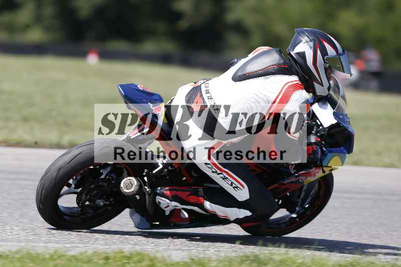 /44 09.08.2025 Plüss Moto Sport ADR/Freies Fahren/backside